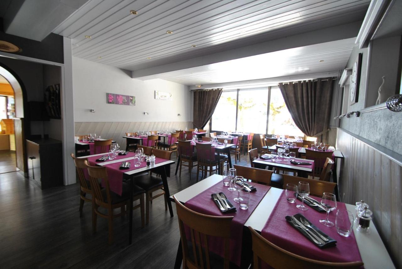 Auberge Du Herisson La Chaux-du-Dombief Kültér fotó